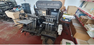 Automatic die cutter
